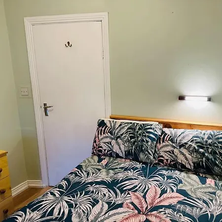 Hillview House, קהרסיבין